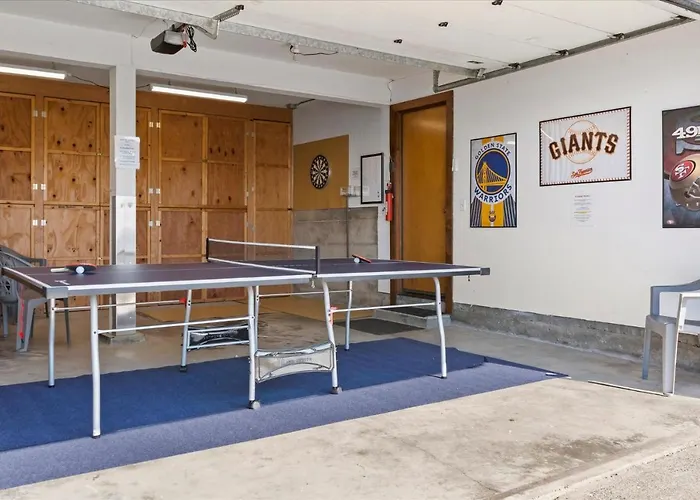 Whale Watch Fantastic Views Game Room Dog Friendly
